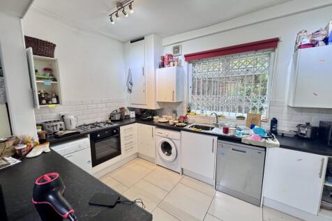 *148 PPW* Newdigate Villas, Arboretum, NG7 photo 3
