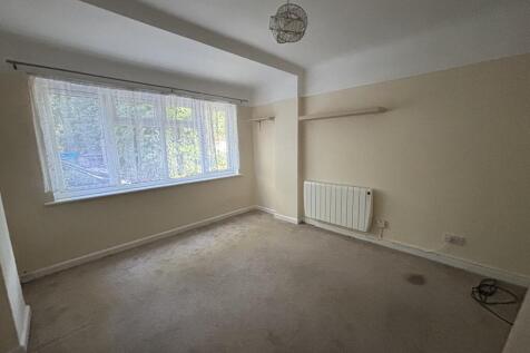 Hulse Lodge, Hulse Road, Southampton, Hampshire, SO15 2LA photo 4