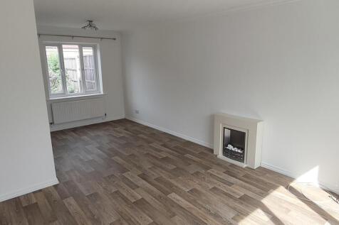 Robinson Close, Newark, Nottinghamshire photo 3