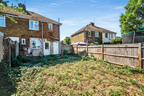3 Jubilee Crescent, Queenborough, Kent, ME11 5ER