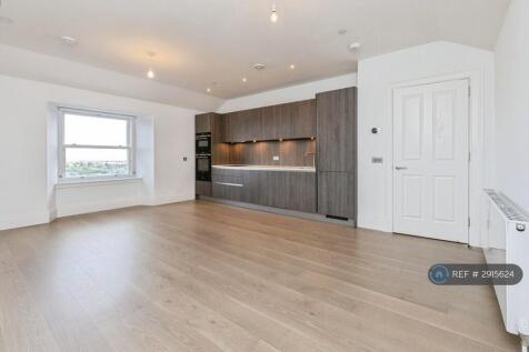 Open-Plan Kitchen/Living 