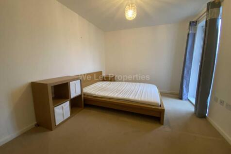 New Broughton Village, Great Clowes Street photo 5