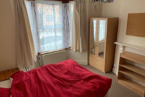 106 Plymouth Place, CV31 1HW photo 5
