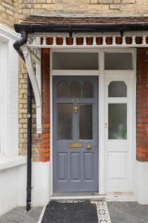 Pearl Road, E17