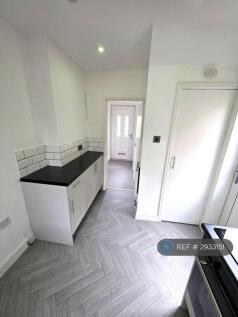 Hansby Avenue, Leeds, LS14 photo 4
