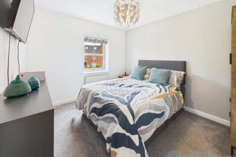 CAM04024G0-PR0029-STILL006