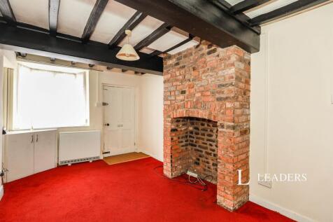 High Street, SY14 photo 3