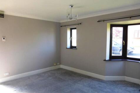 Holly Court, Harworth photo 5