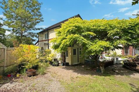 Bolton, BL5 - property photo