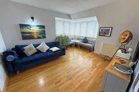 Living room A1.jpg