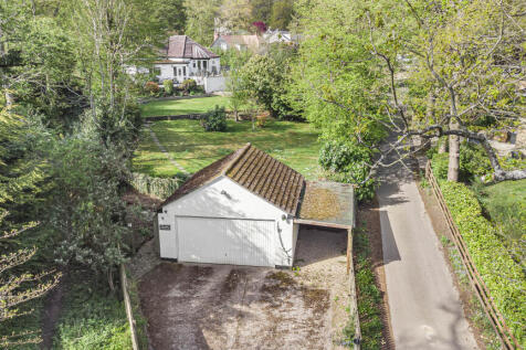 Garage &amp; Parking