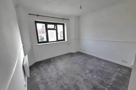The Crossways, Gosport photo 3