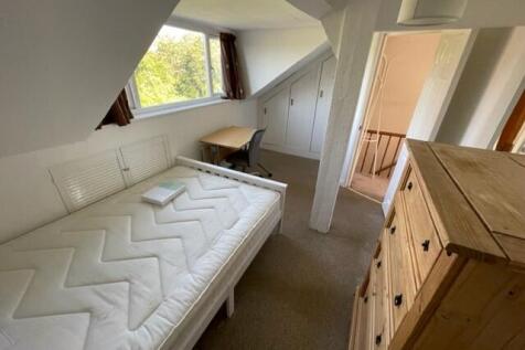 St James Terrace, Exeter - Rent Includes All Bills photo 4