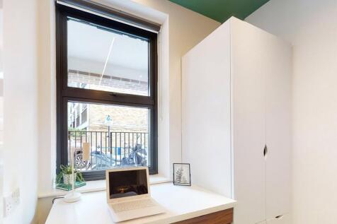 Apt 106, Castello Court #382449 photo 4