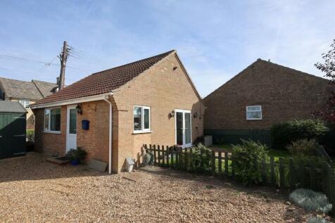 CONVERTED DOUBLE GARAGE - ANNEXE BUNGALOW
