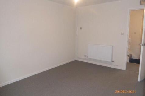 Archangel Square, Camp Hill, Northampton photo 4