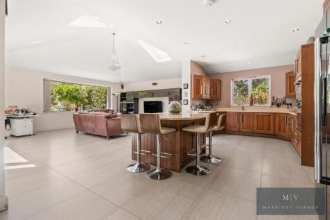 Woodbury Close 5 MV-8.jpg