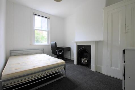 Bedroom 6.jpg