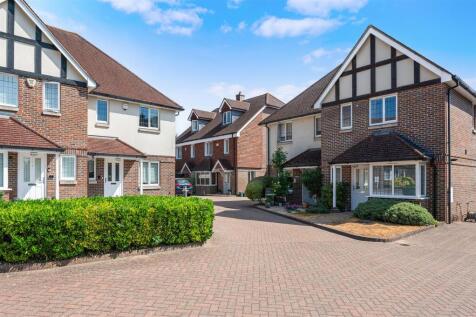 BIRCH CLOSE,8- (18).jpg