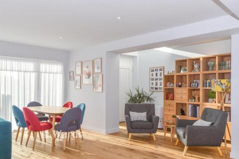 Lounge/Diner/Kitchen