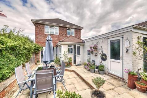 75 Wharf Rd Higham-24.jpg