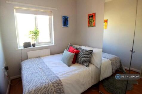 Oban Street, London, E14 photo 4