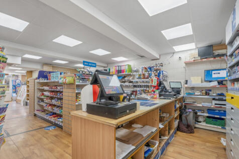 Retail Property (high street) for sale Image 8
