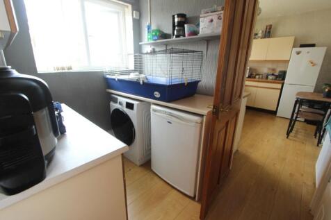 St Wilfrids Road, Bessacarr, DONCASTER, DN4 photo 4