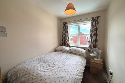 processed-F08992F...