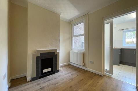William Street, Caernarfon, Gwynedd, LL55 photo 3