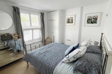 Bedroom One.jpg