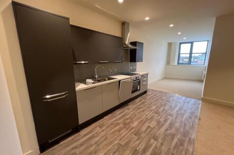 Two Bedroom Apartment, Queen Street, Barnstaple photo 3