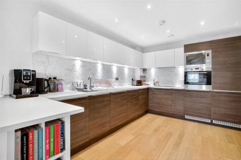 Bracknell, RG12 - property photo