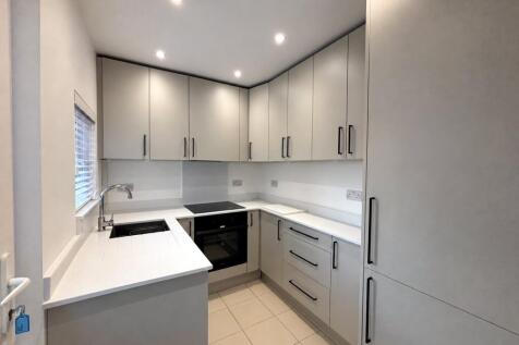 Manchester Old Road, Middleton, Manchester, Greater Manchester, M24 photo 4