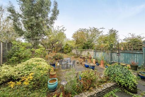 Garden 2.jpg