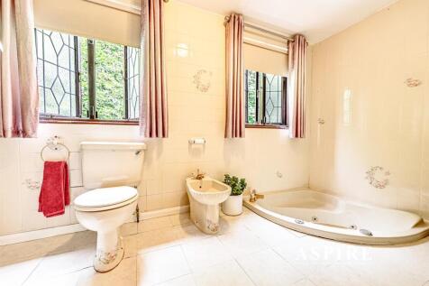 Aspire Estate Agents4.jpg