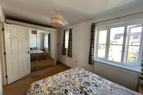 Cressbrook Drive, CB23 photo 4