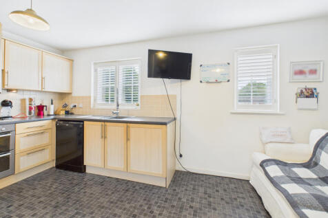 CAM04968G0-PR0050-STILL022