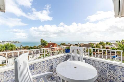 A31 - 30 Manscombe Road, Torquay - 250915.jpg