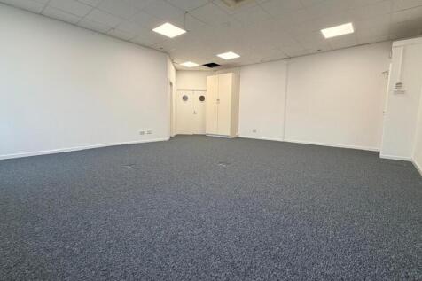 Office to rent Image 5