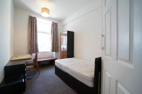 10aHolyheadRd_B1.JPG