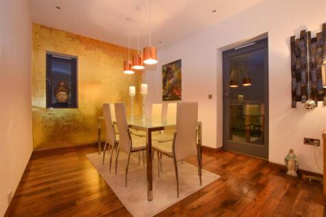 Dining Room/Living Room