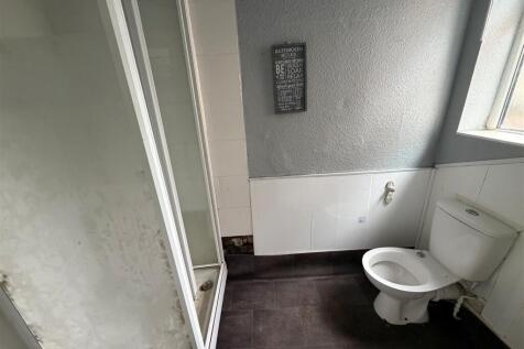 shower room.jpg