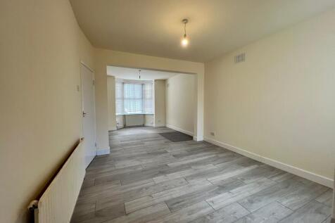 Houghton Road, Bedford photo 5