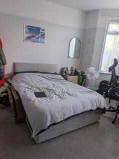 Room 2 x4.jpeg