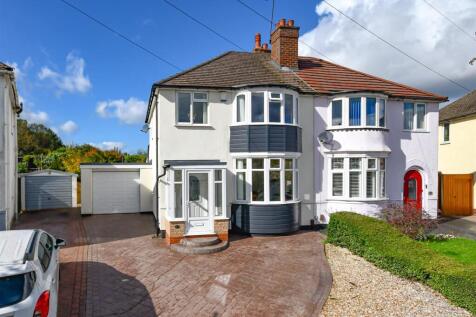 81 Hilston Avenue-13.jpg