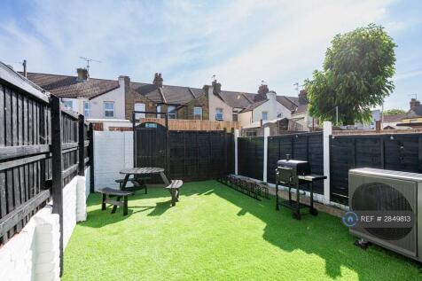 Shared - Garden Area