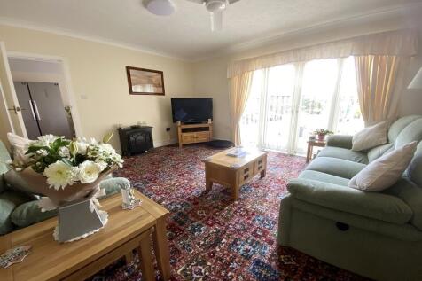 92pine loungea (Copy)