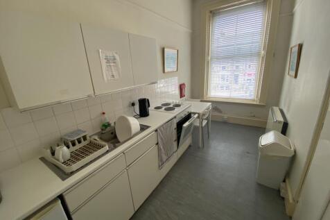 Office to rent Image 10