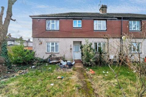 Flat 6 Magpie Hall Close, Bromley BR2 8JQ